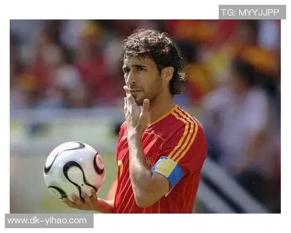 现世界第一足球球星：无可匹敌的巨星风采